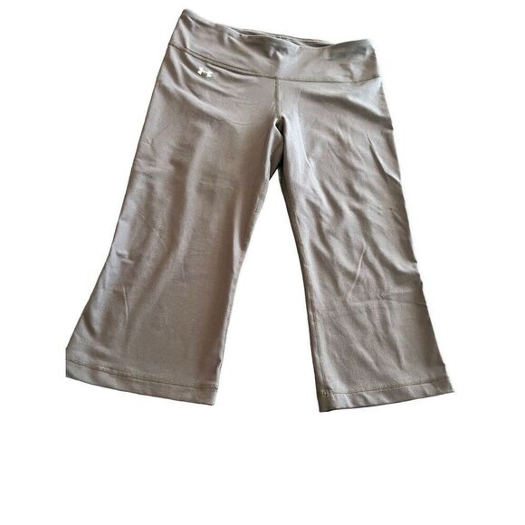 UNDER ARMOUR capri athletic Pants size Medium - Picture 1 of 9